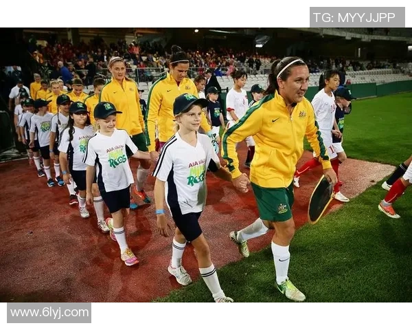 足球明星谢羽真人的传奇人生与绿茵场上的辉煌成就揭秘